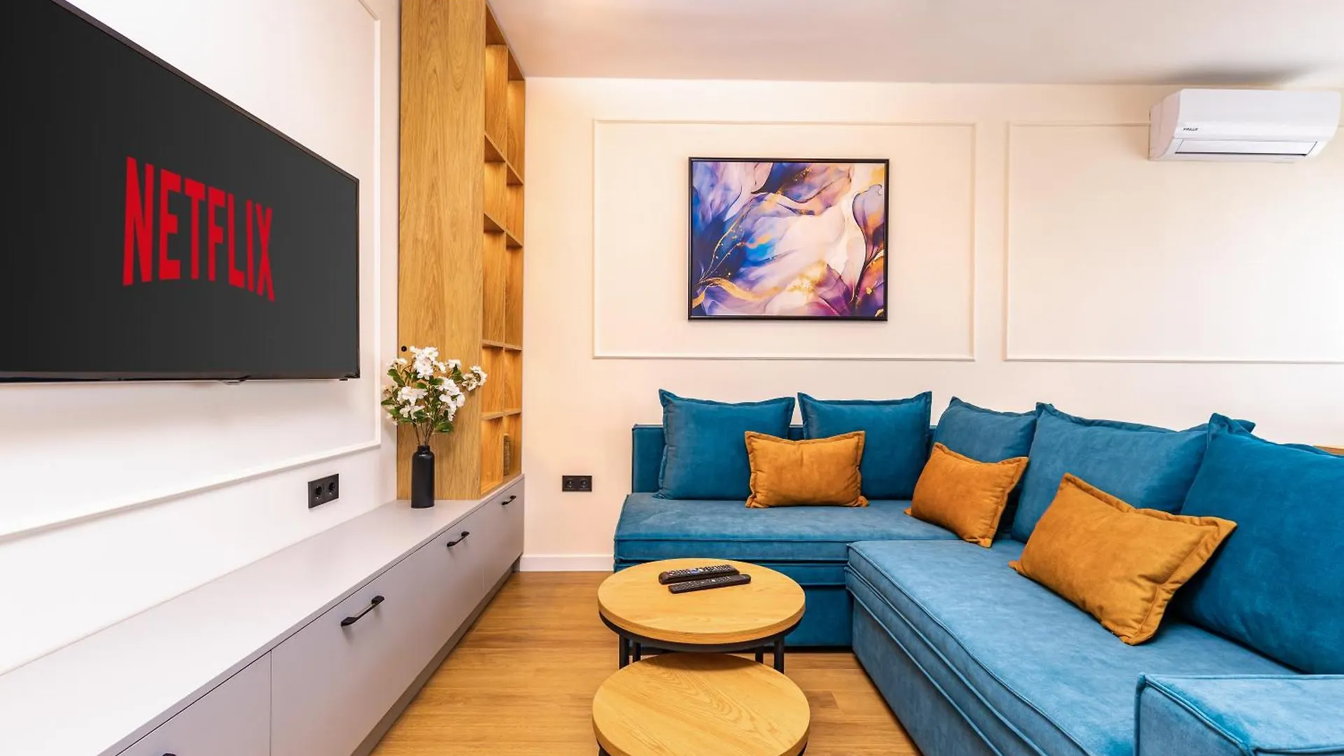 Sunset 2Br Apartment Parking Included 普罗夫迪夫