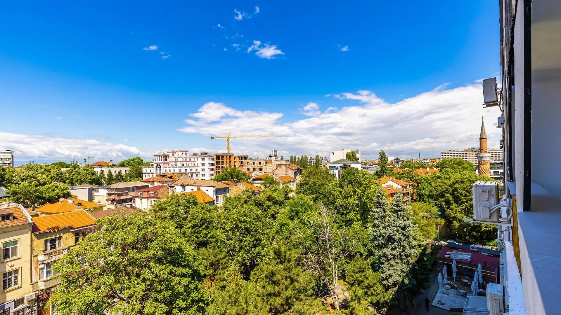Sunset 2Br Apartment Parking Included 普罗夫迪夫